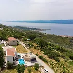 Seaview Nautique, A 3-bedroom With A 32 Sqm Heated Private Pool And A Whirlpool Βίλα Jesenice (Split-Dalmatia)