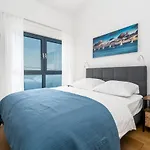 Seaview Nautique, A 3-bedroom With A 32 Sqm Heated Private Pool And A Whirlpool *