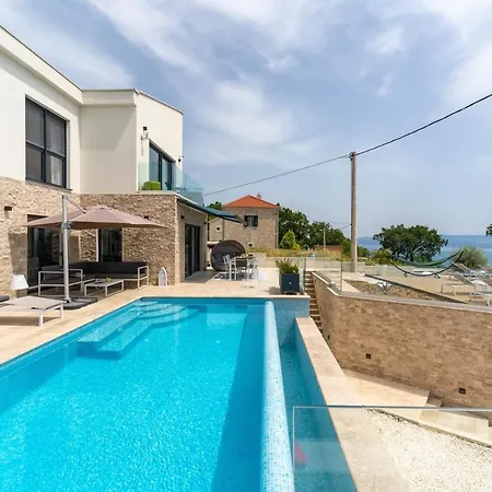 New! Seaview Nautique, A 3-bedroom With A 32 Sqm Heated Private Pool And A Whirlpool Villa *