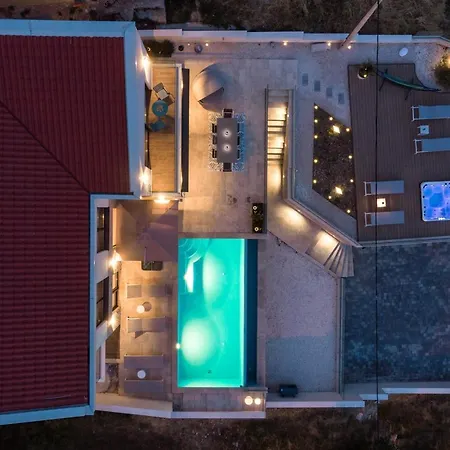 Seaview Nautique, A 3-bedroom With A 32 Sqm Heated Private Pool And A Whirlpool *